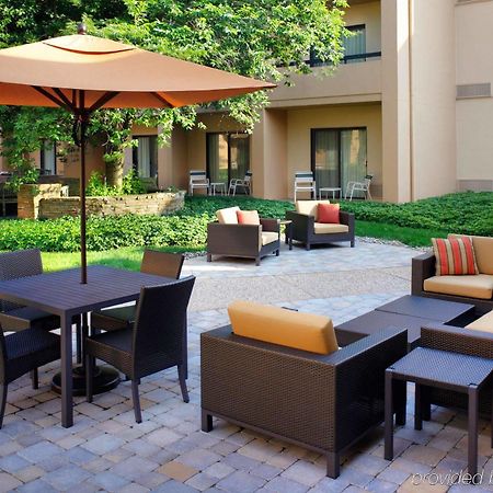 Courtyard By Marriott Lexington North Hotell Bekvämligheter bild