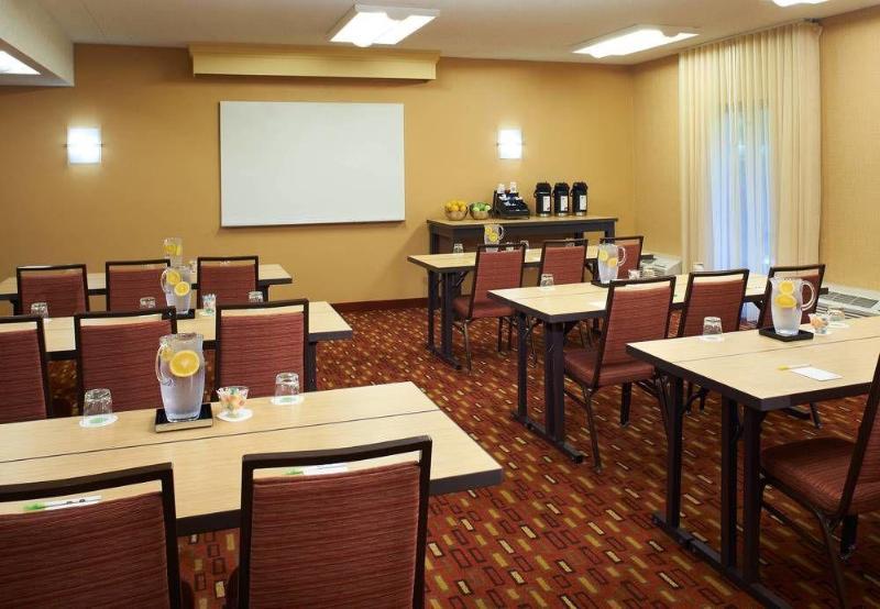 Courtyard By Marriott Lexington North Hotell Exteriör bild