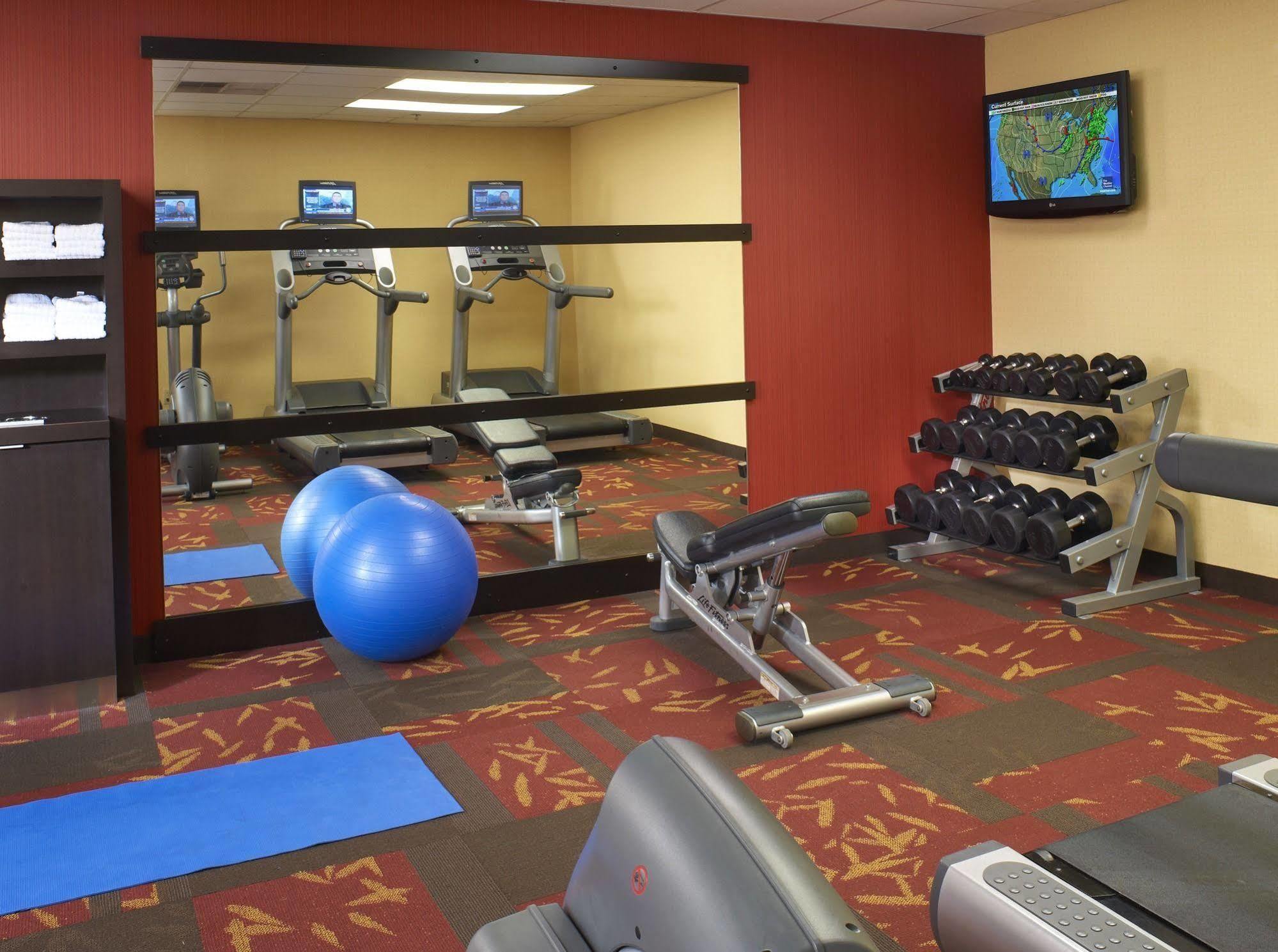Courtyard By Marriott Lexington North Hotell Bekvämligheter bild